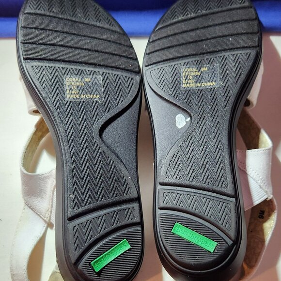 Grasshoppers sandals sz 9 M white canvas NIB - Picture 5 of 7